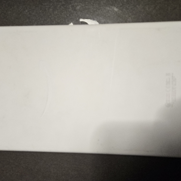 Amazon Tablet - Picture 2 of 2